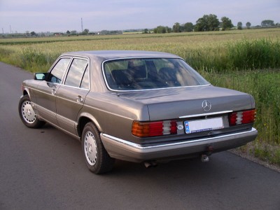 Mercedes w126 2jpg