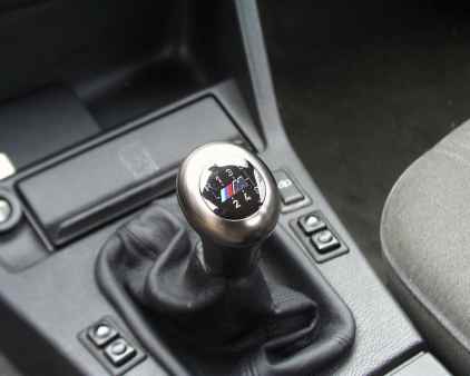 bmw_350_03.jpg