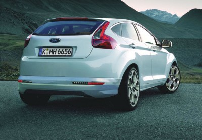 Ford Focus 2010 2.jpg
