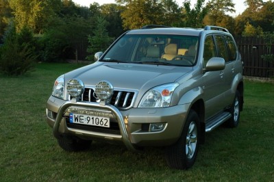 land_cruiser.jpg