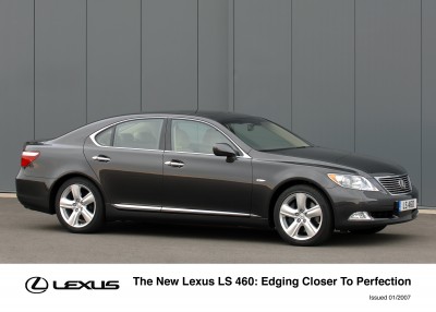 lexus_1.jpg