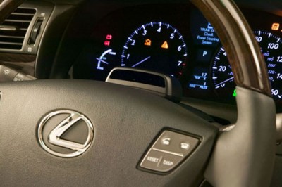 lexus_LS600hL_0015.jpg