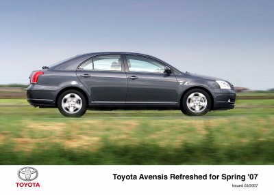 Toyota Avensis 2.jpg